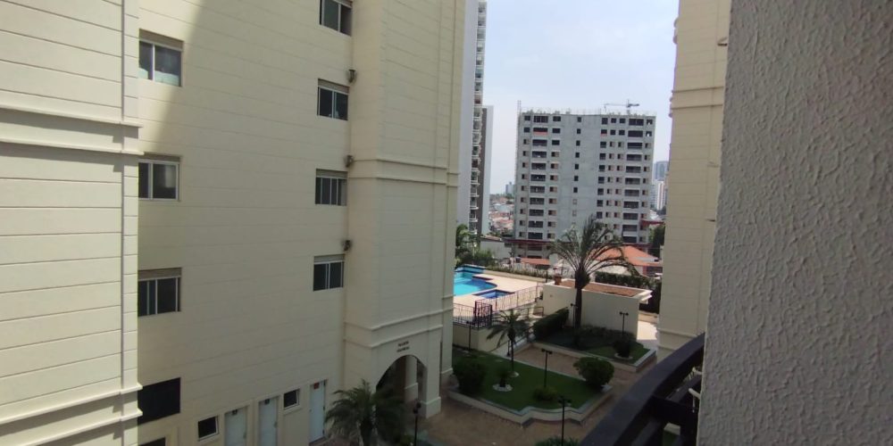 WhatsApp Image 2024-10-15 at 15.08.35 (1)