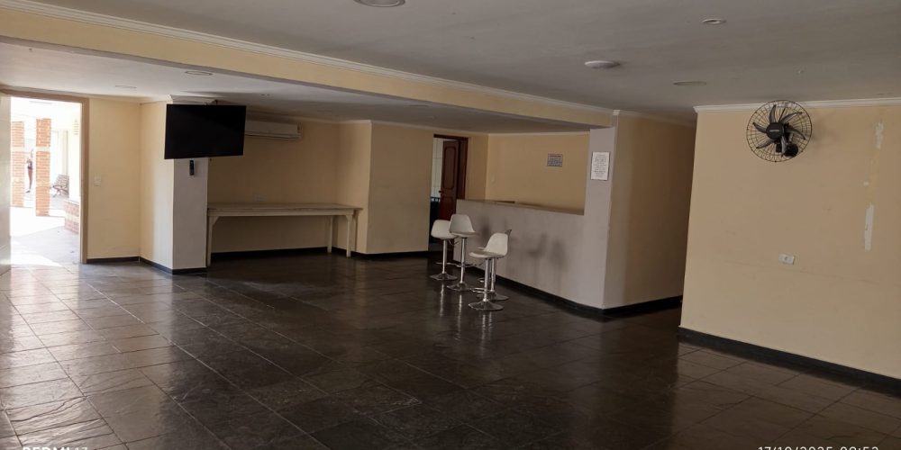 WhatsApp Image 2025-10-17 at 18.17.22